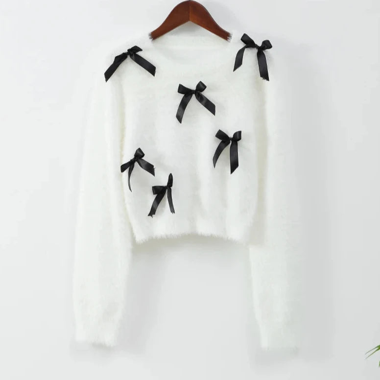 Elegant 3D Bow Round Neck Sweater